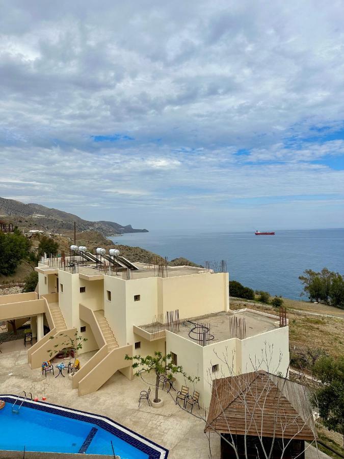 Sfinias Apartments Kaloí Liménes Exterior foto