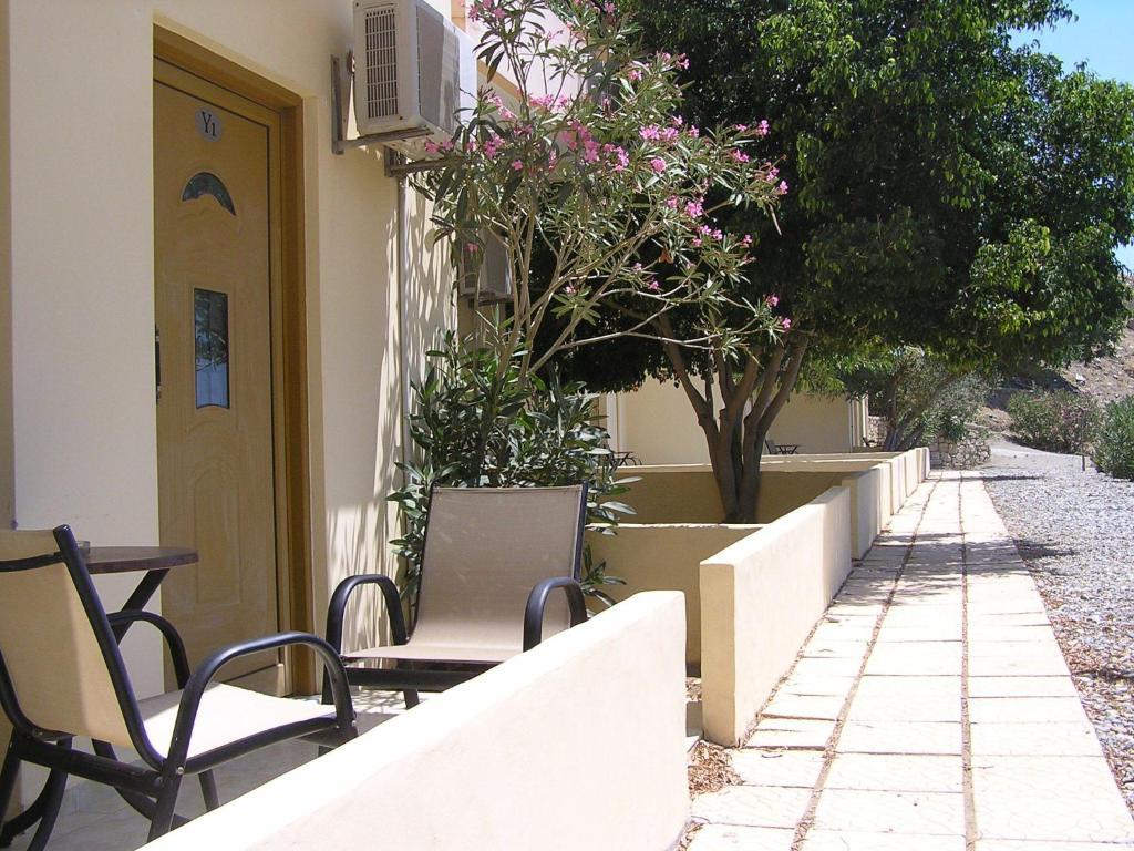 Sfinias Apartments Kaloí Liménes Exterior foto
