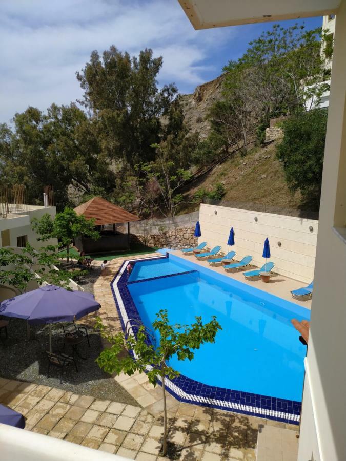 Sfinias Apartments Kaloí Liménes Exterior foto